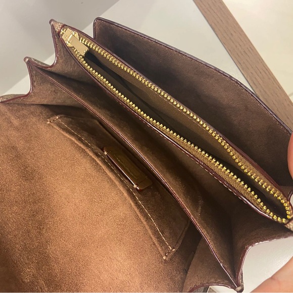 Coach Gold/Khaki  Klare Crossbody Bag Signature Canvas With Floral Print #CR164 - Picture 5 of 5